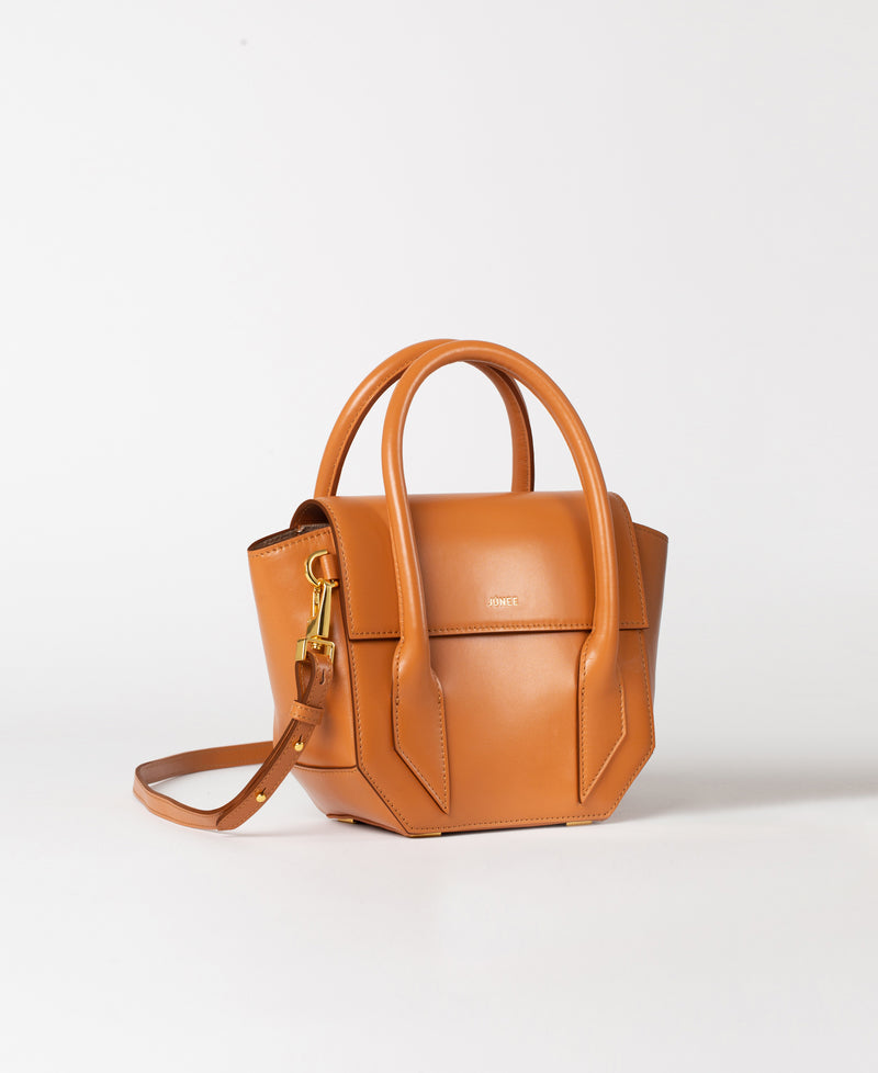 GÍA Crossbody Bag - "Smooth Brown" - JÚNEE