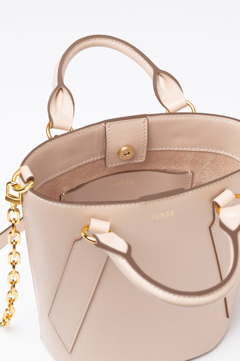 FREYJA Bucket Bag - "Smooth Beige" - JÚNEE