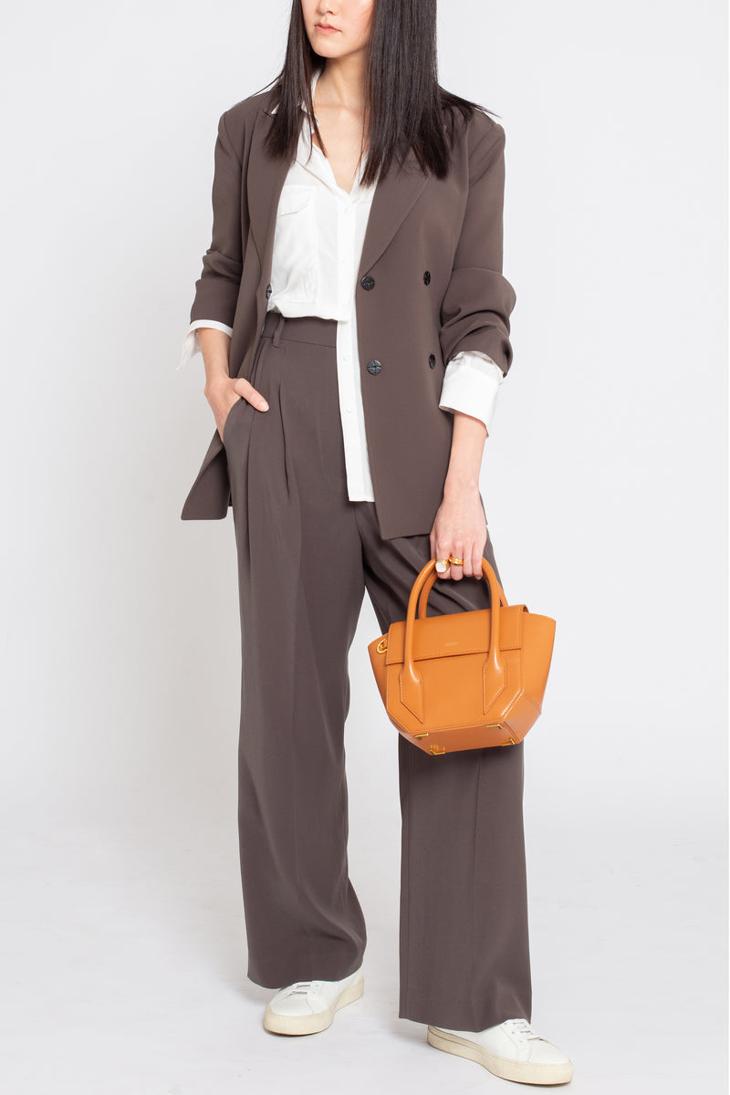 GÍA Crossbody Bag - "Smooth Brown" - JÚNEE