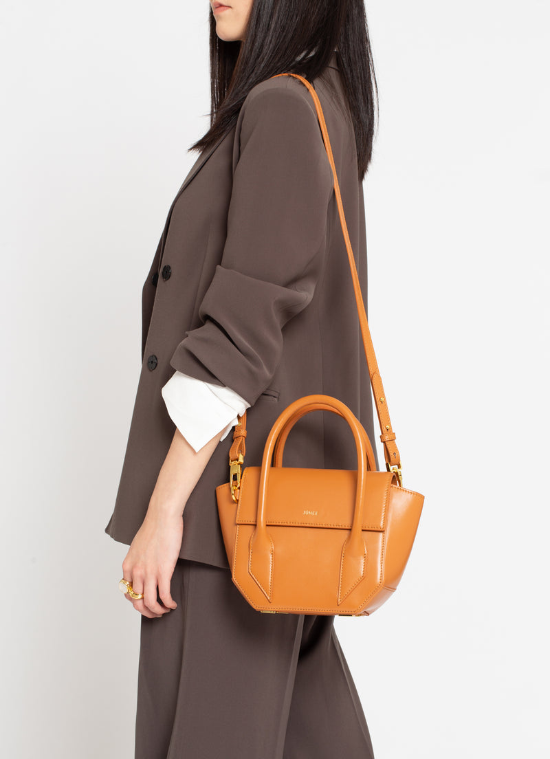 GÍA Crossbody Bag - "Smooth Brown" - JÚNEE